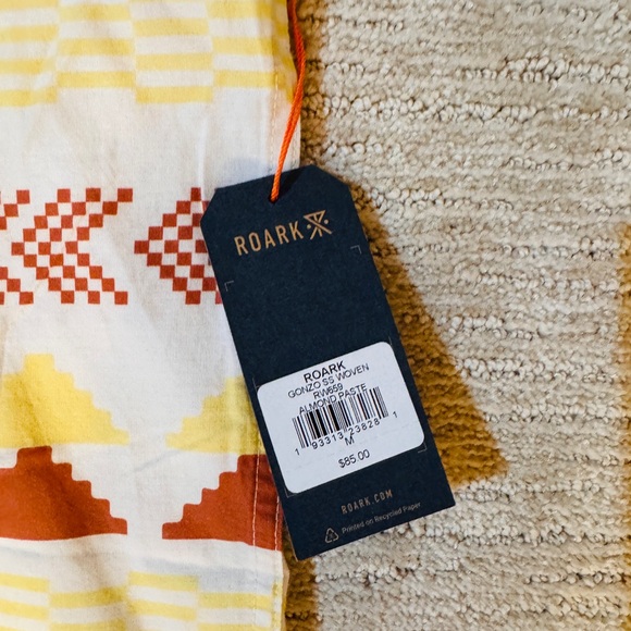 Roark Gonzo Shirt, Size M, NWT - Picture 3 of 3